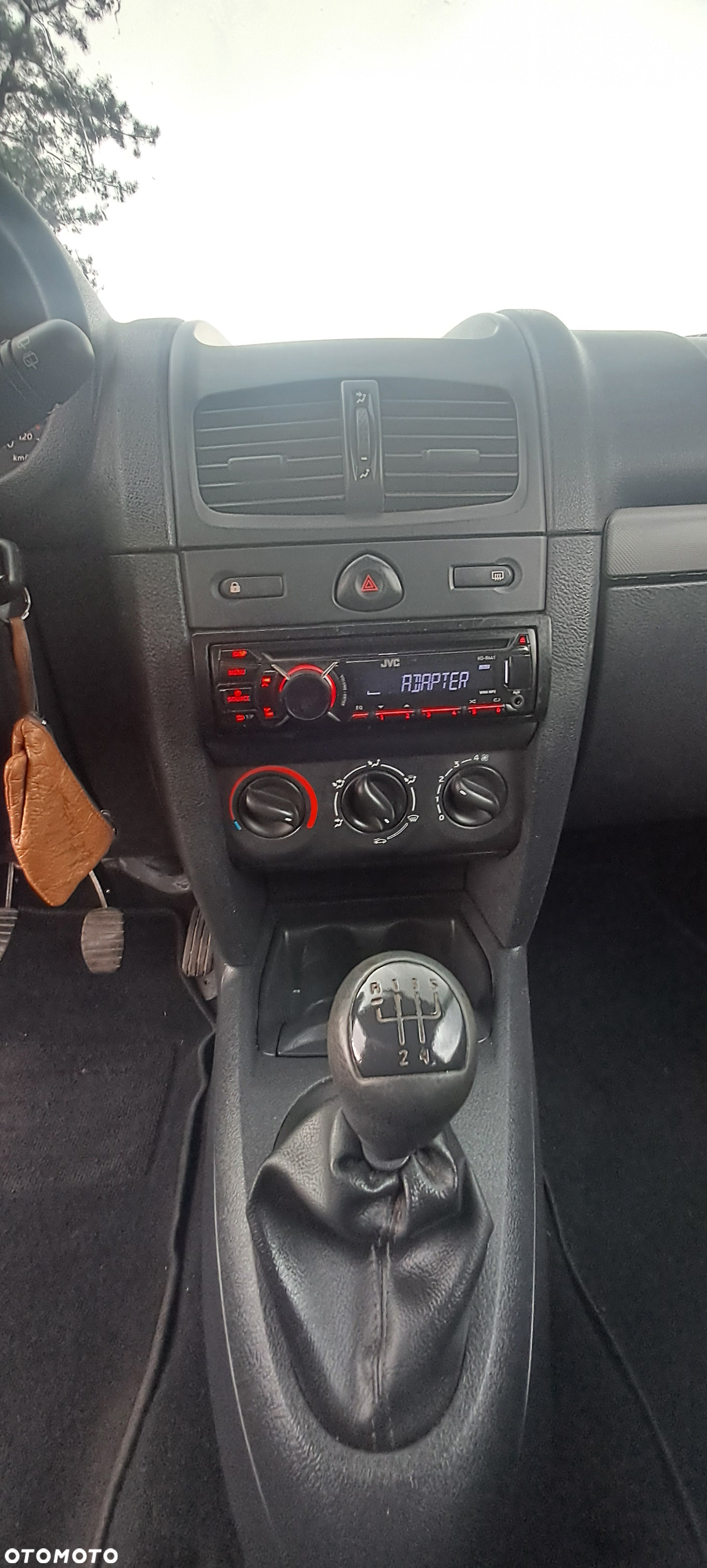 Renault Clio 1.2 Campus Access - 17