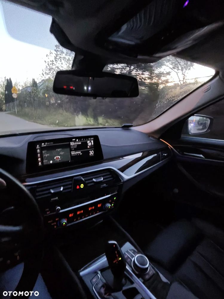 BMW Seria 5 520d Efficient Dynamics Edition Luxury Line - 12