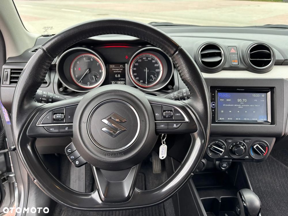 Suzuki Swift 1.2 Dualjet SHVS Premium CVT - 13