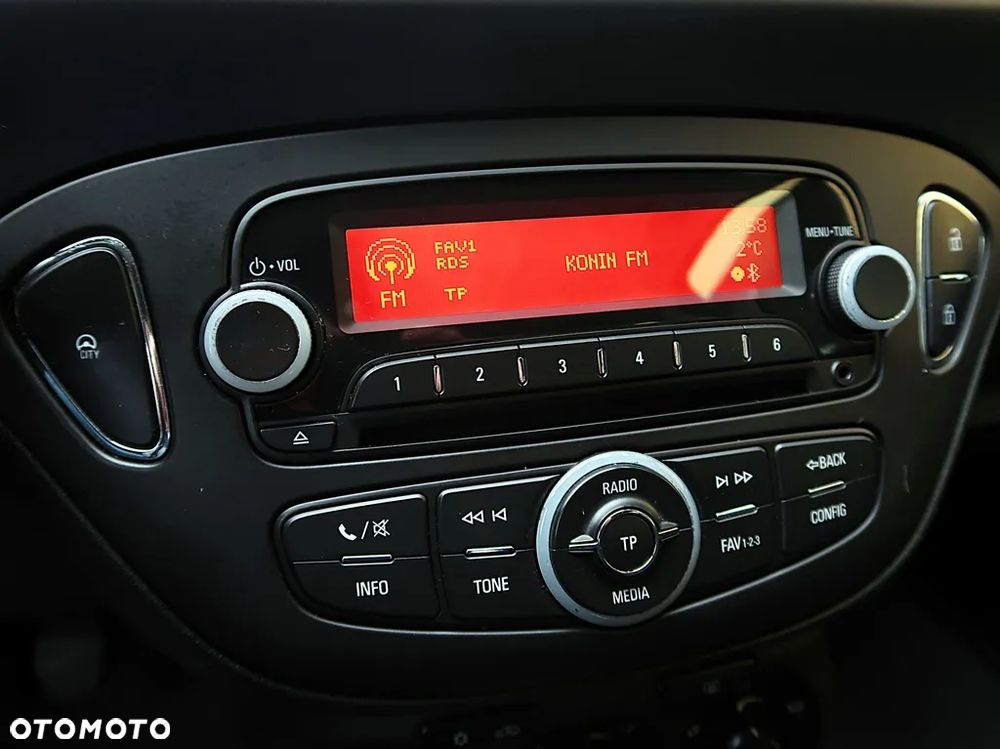 Opel Corsa 1.4 Enjoy - 18