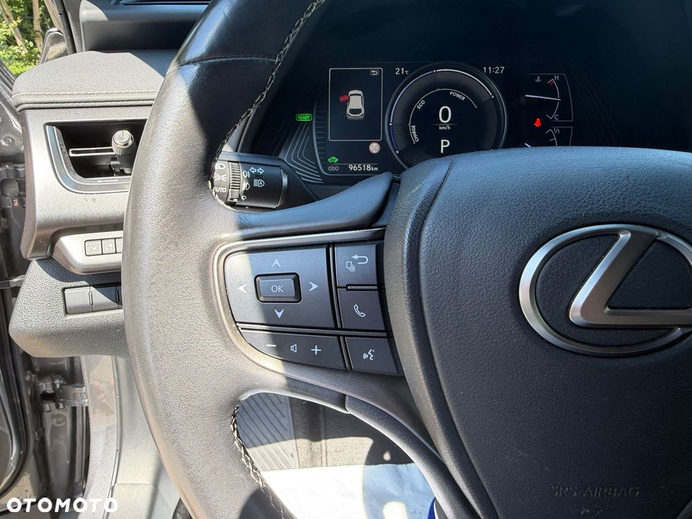 Lexus UX 250h GPF Business Edition AWD - 26