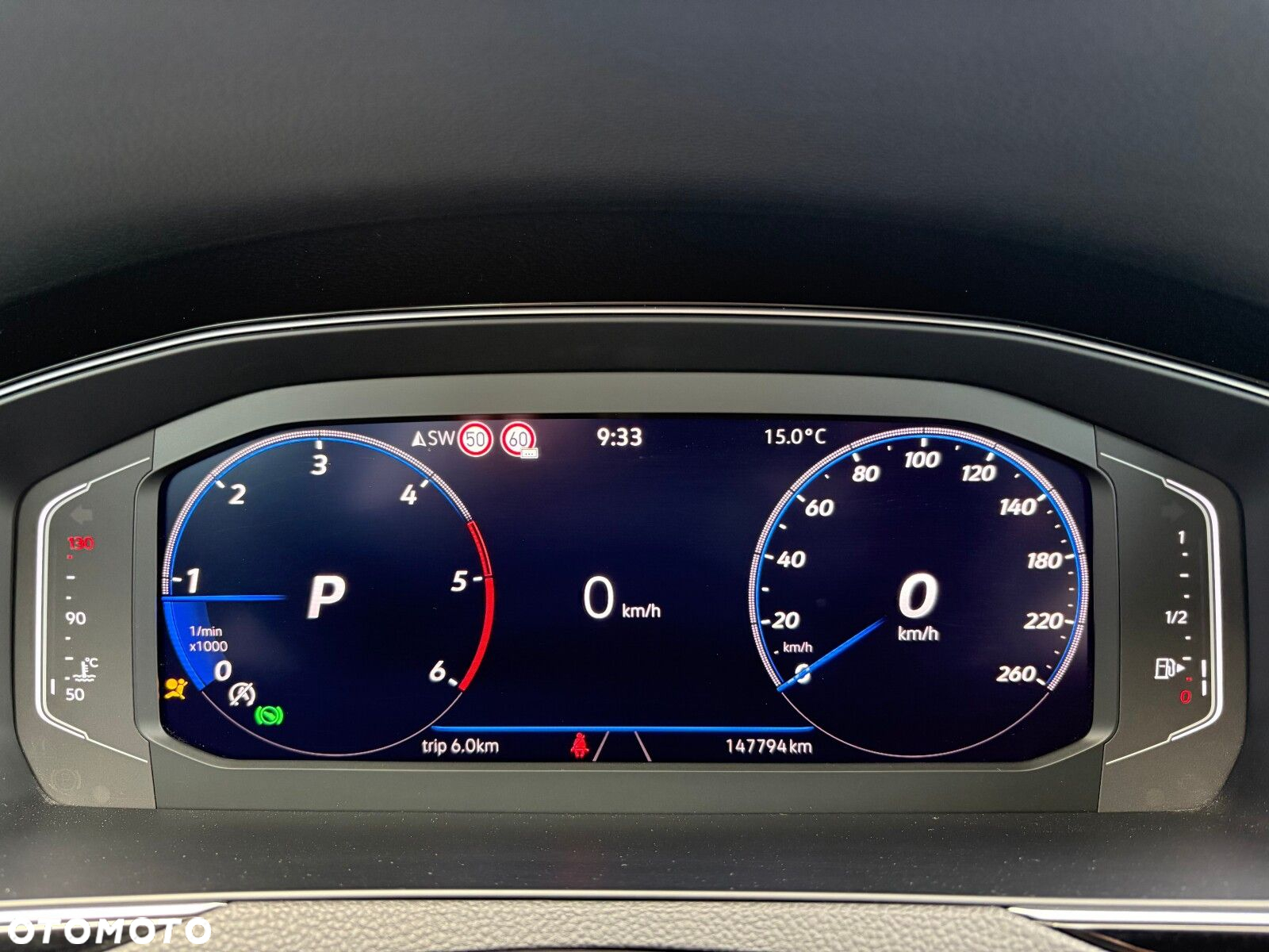 Volkswagen Passat - 22
