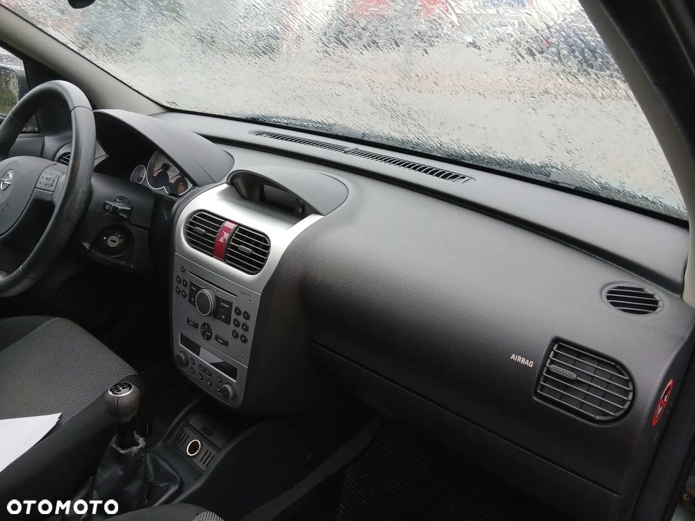 Opel Corsa 1.2 16V - 7