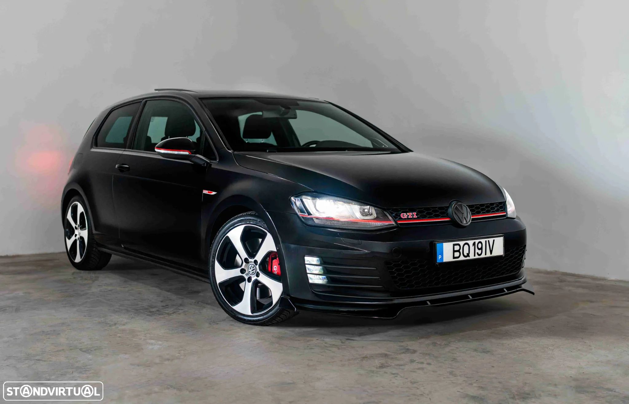 VW Golf 2.0 TSi GTi Performance - 1