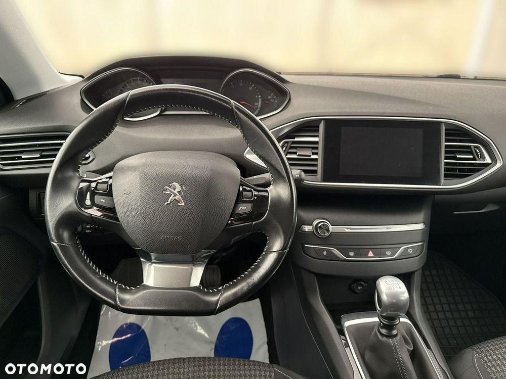 Peugeot 308 - 15