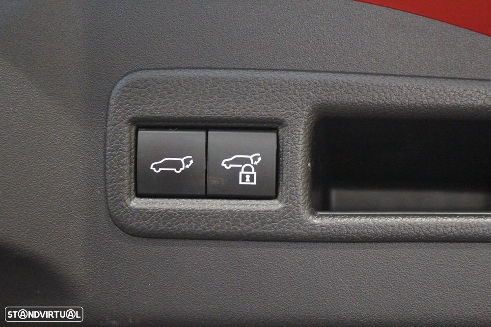 Subaru Solterra Platinum - 29