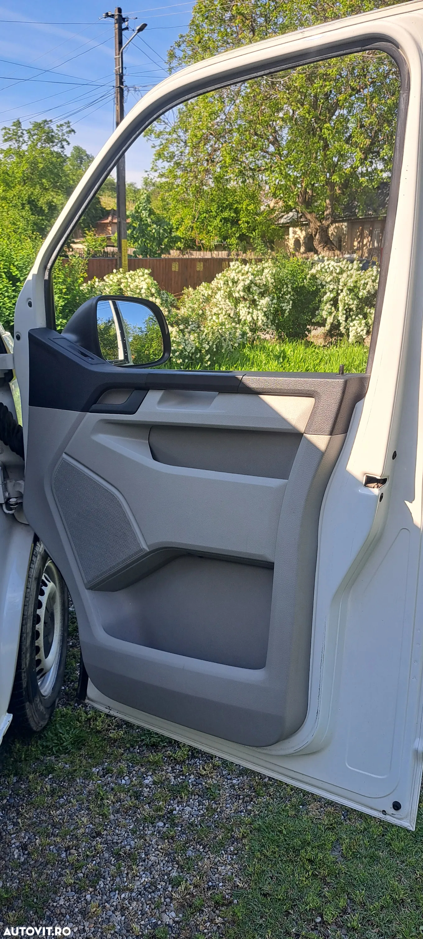 Volkswagen Transporter - 17