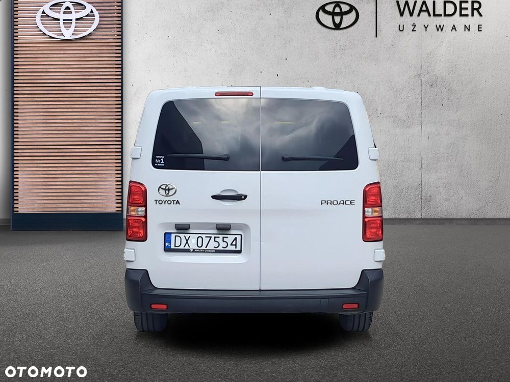 Toyota PROACE VERSO - 10