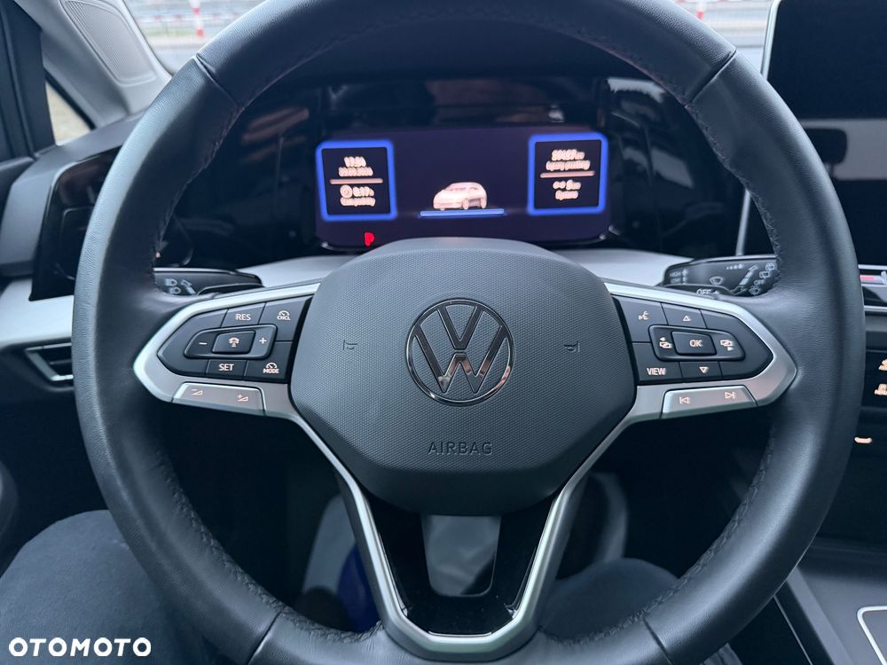 Volkswagen Golf 1.5 eTSI Life DSG - 22