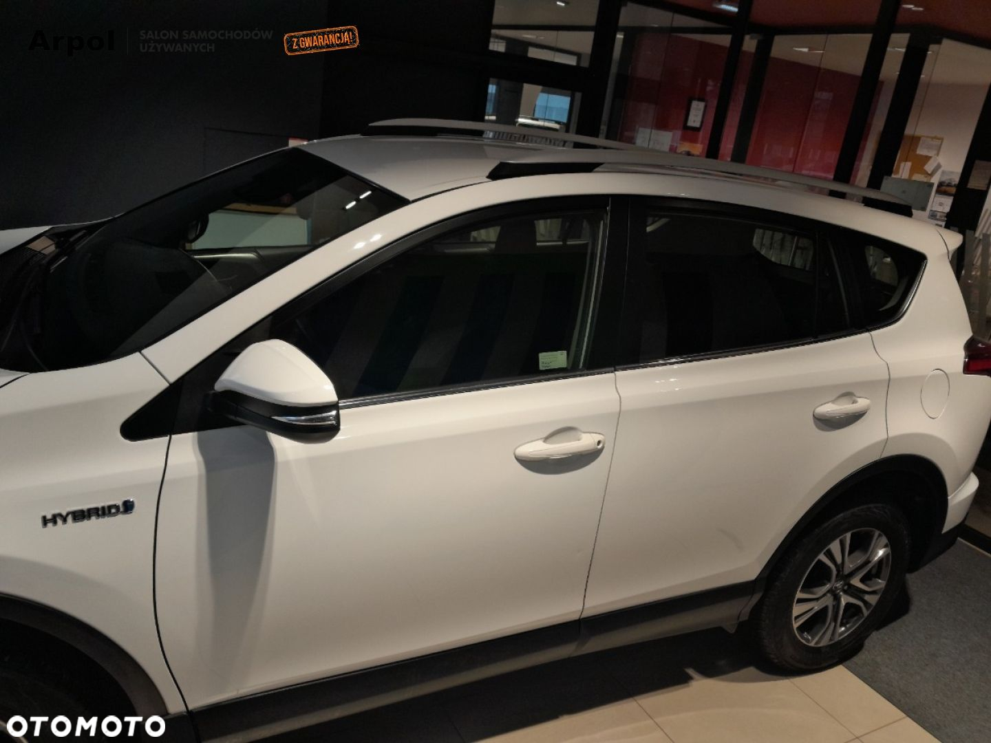 Toyota RAV4 - 4