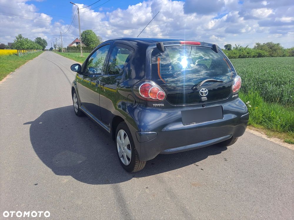 Toyota Aygo City - 2