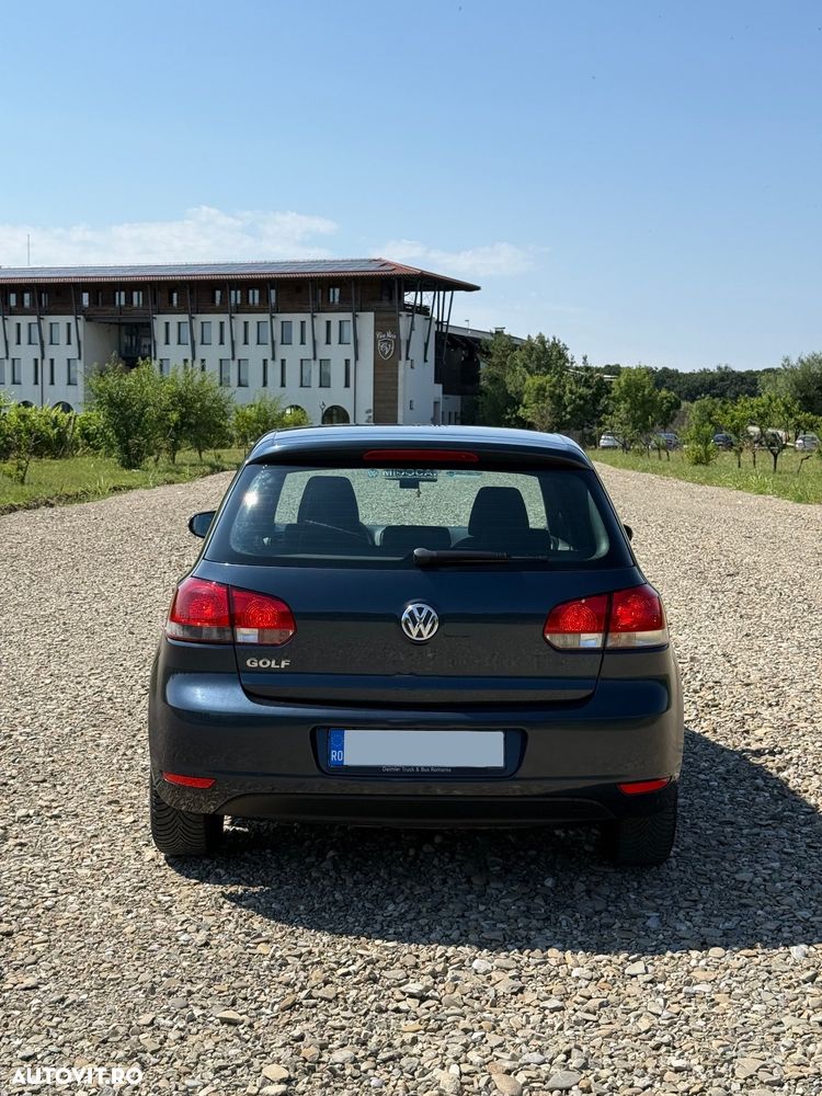 Volkswagen Golf 1.2 TSI Trendline - 2