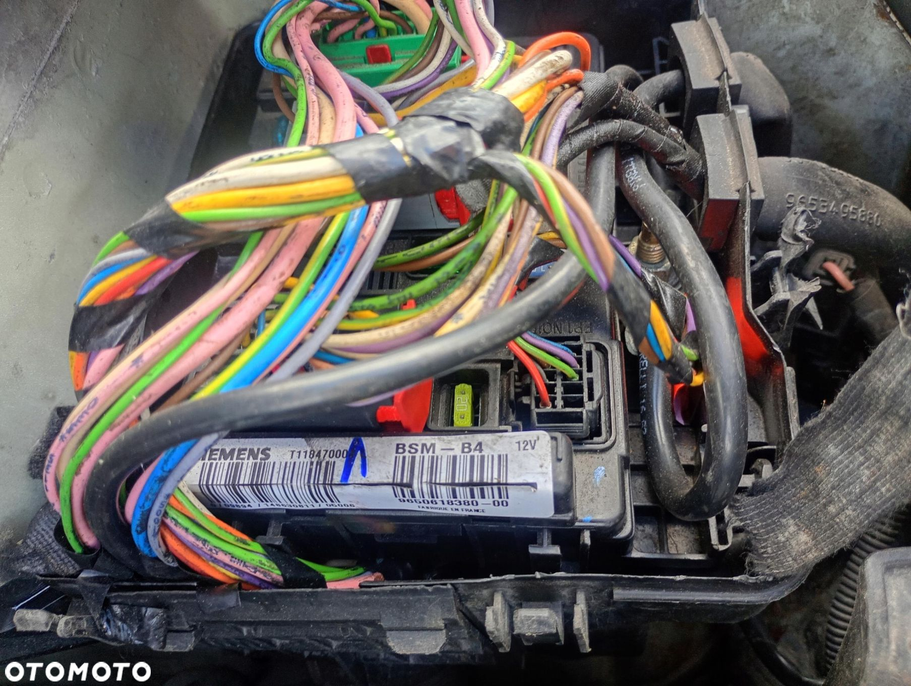 Citroen C2 03-09 SKRZYNKA BEZPIECZNIKÓW MODUŁ BSI OE 9650618380-00 1.4 HDI - 3