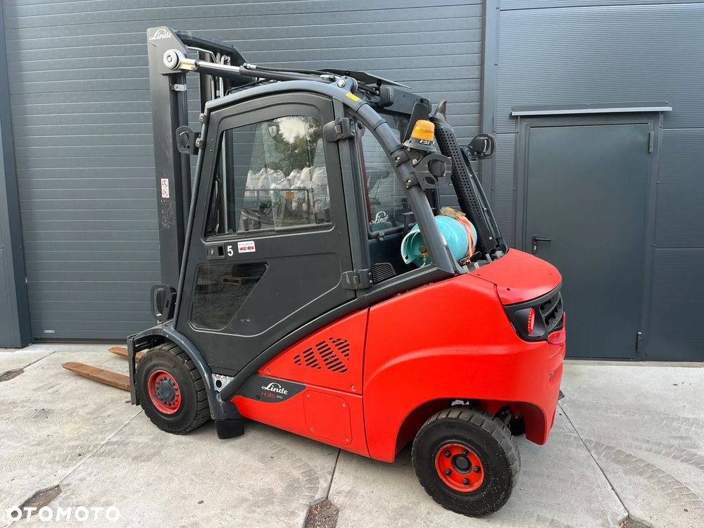 Linde H35-T Gaz LPG TRIPLEX kabina przesuw boczny  oświetlenie drogowe - 6