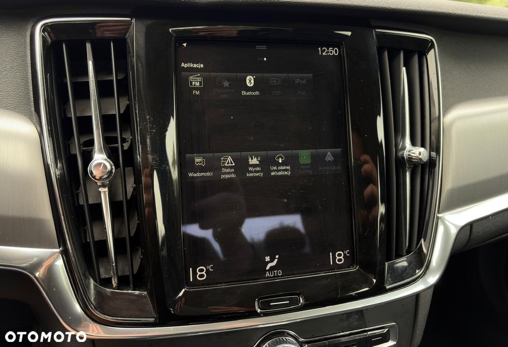 Volvo S90 D4 Momentum - 26