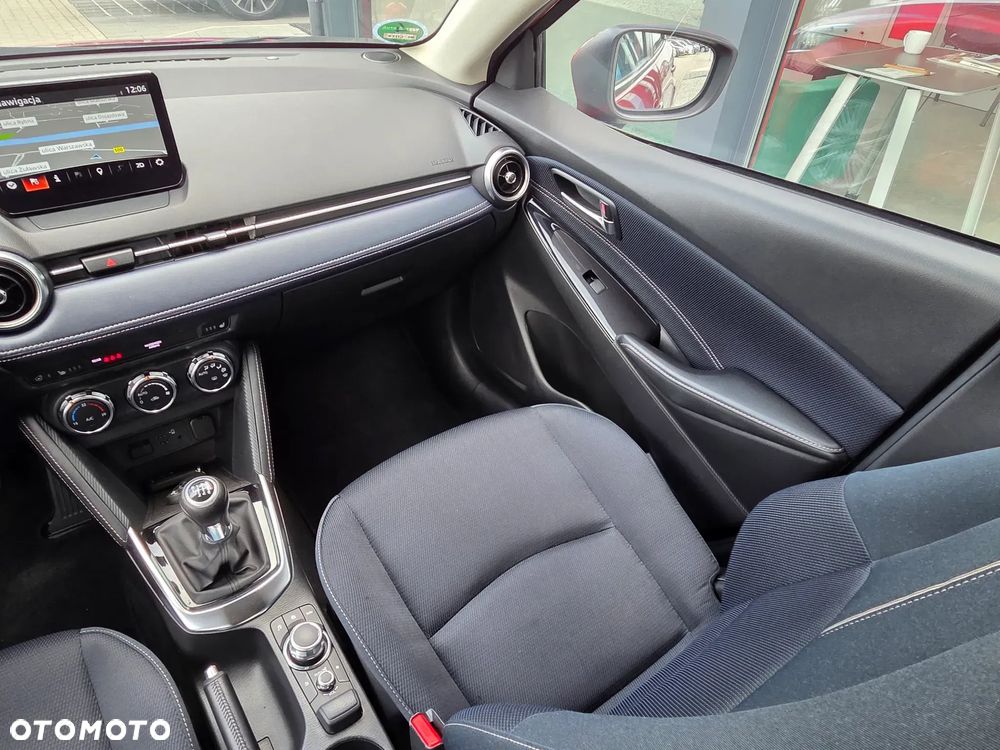 Mazda 2 SKYACTIV-G 90 Homura - 21