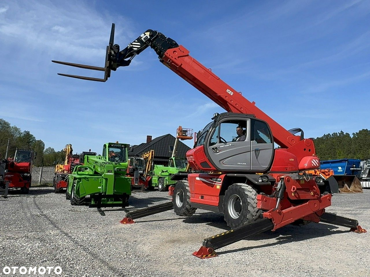 Manitou MRT 2150 + ROTO Ładowarka Teleskopowa Obrotowa 2550 - 17