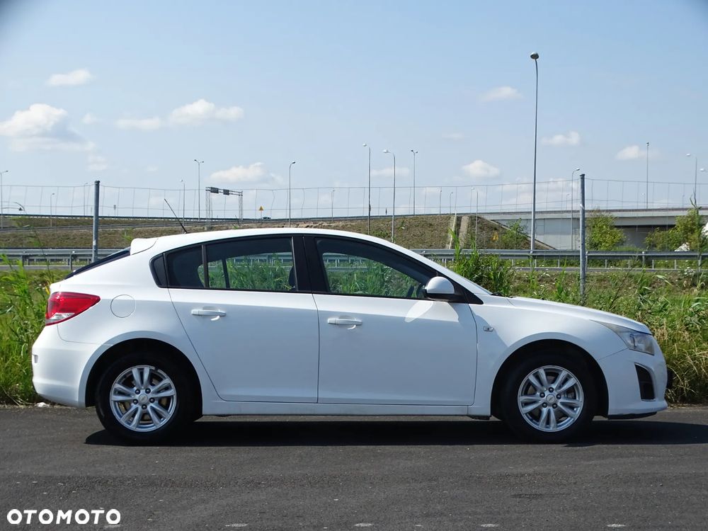 Chevrolet Cruze 1.7TD LT+ - 9