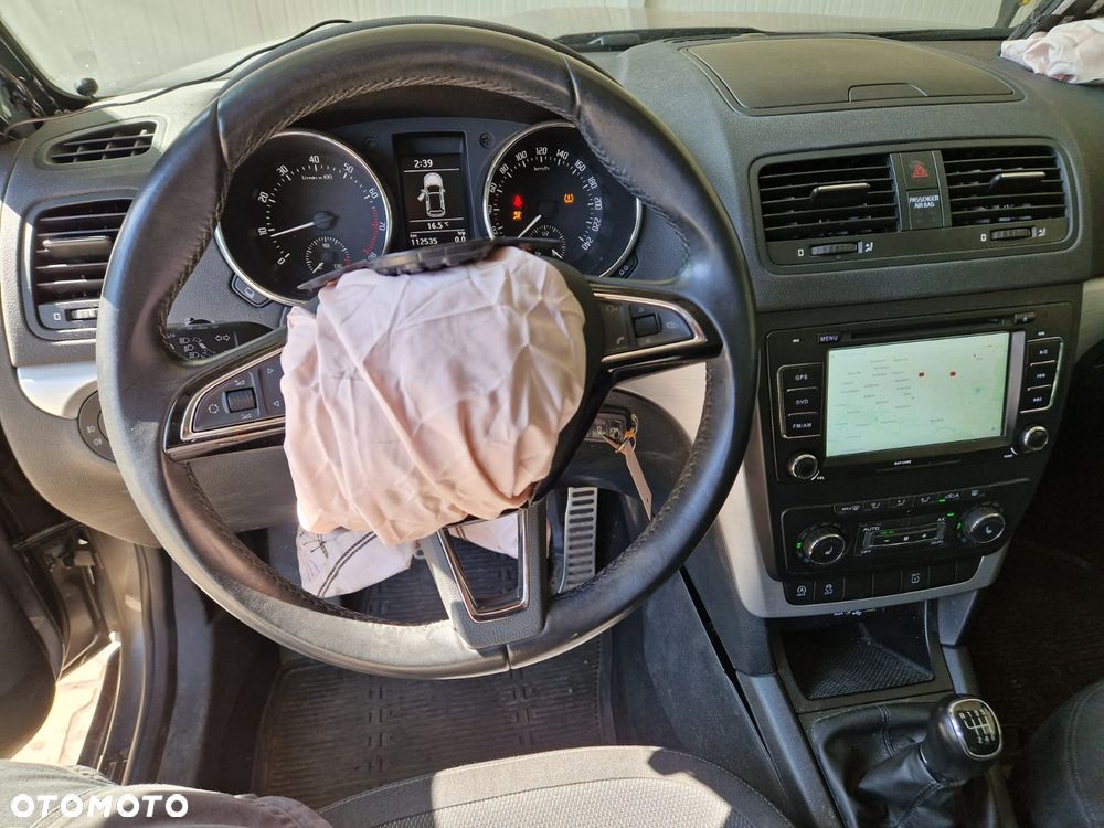 Skoda Yeti Tour Out 1.4 TSI 4x2 - 11