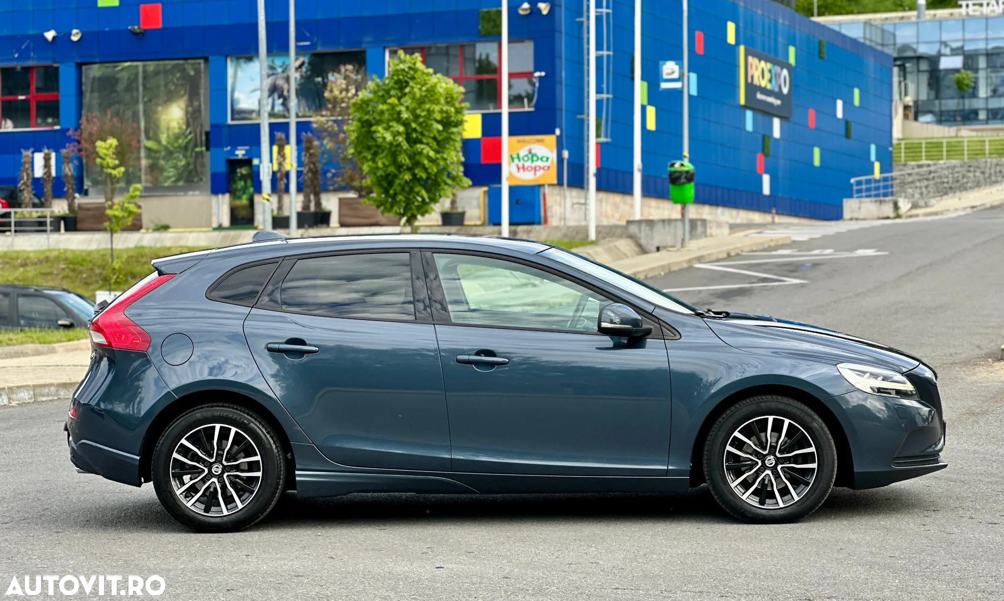 Volvo V40 D2 Summum - 16