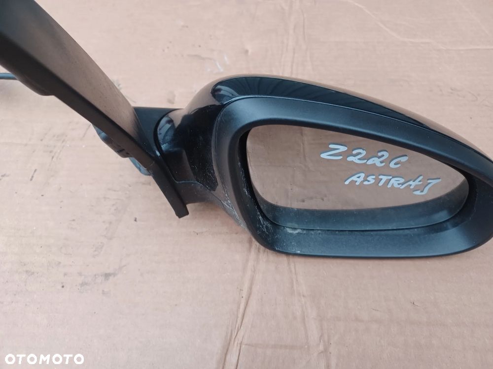 LUSTERKO PRAWE EUROPA  ASTRA J IV LIFT Z22C  5PIN - 3