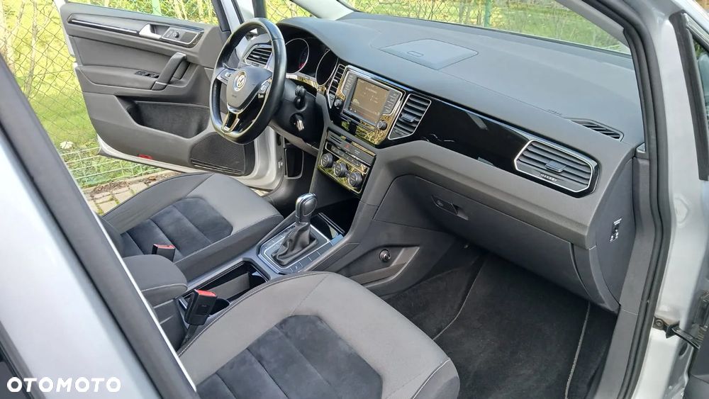 Volkswagen Golf Sportsvan - 13