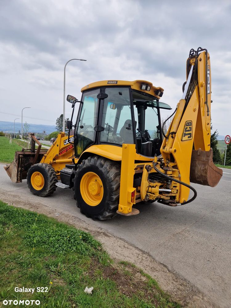 JCB 3CX - 9