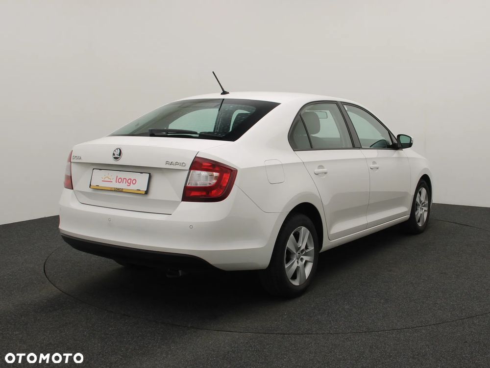 Skoda RAPID 1.4 TDI DPF Clever - 8