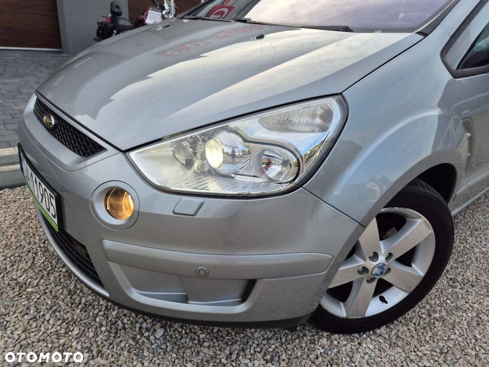 Ford S-Max - 29