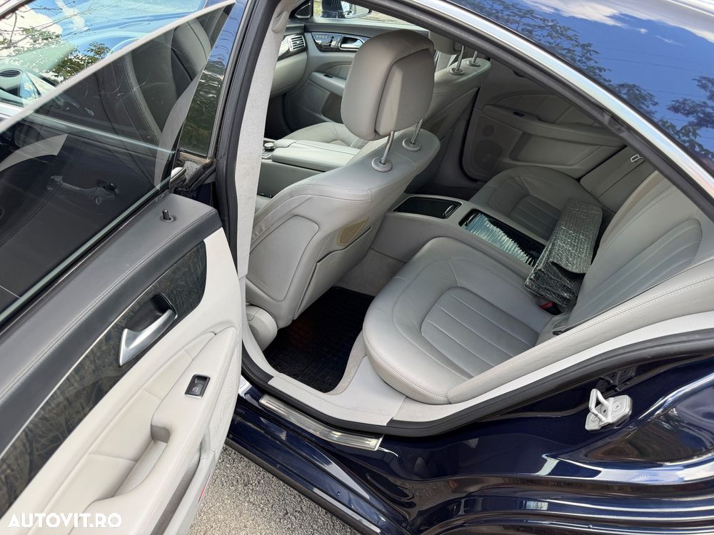 Mercedes-Benz CLS 350 CDI DPF 4Matic BlueEFFICIENCY 7G-TRONIC - 10