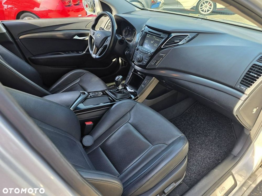 Hyundai i40 1.7 CRDi BlueDrive Premium - 32