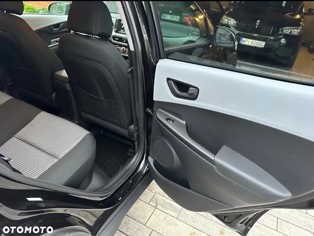 Hyundai Kona - 6