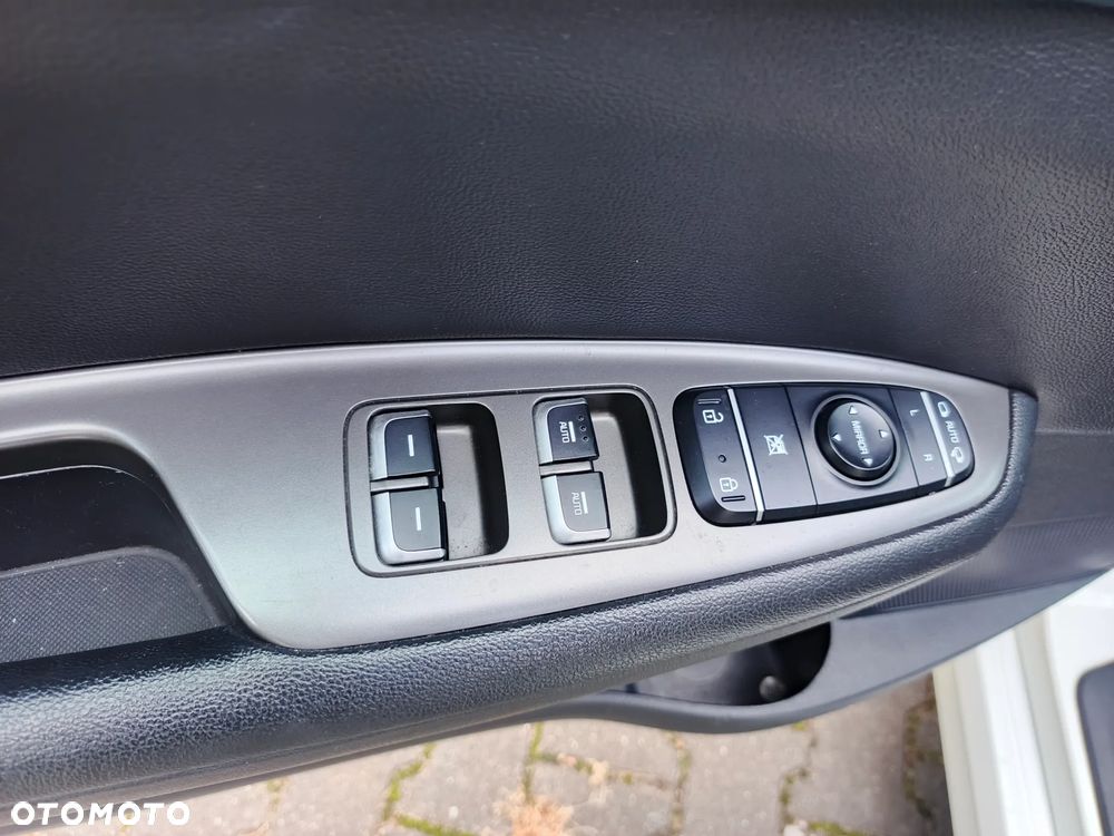 Kia Optima 1.6 CRDI SCR M - 19