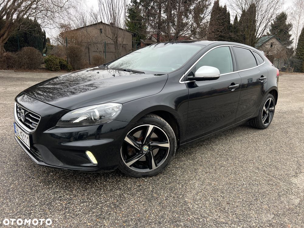 Volvo V40 D3 R Design - 11