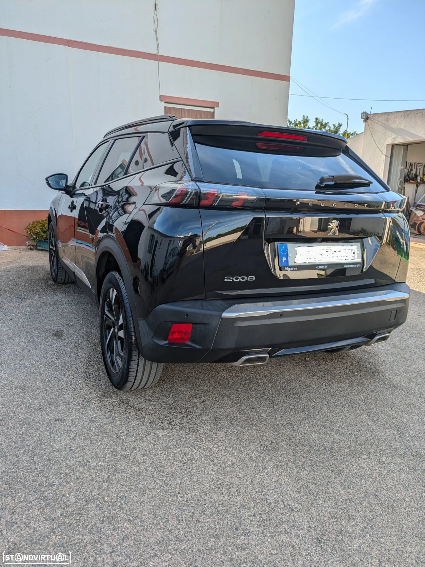 Peugeot 2008 1.2 PureTech Allure - 4