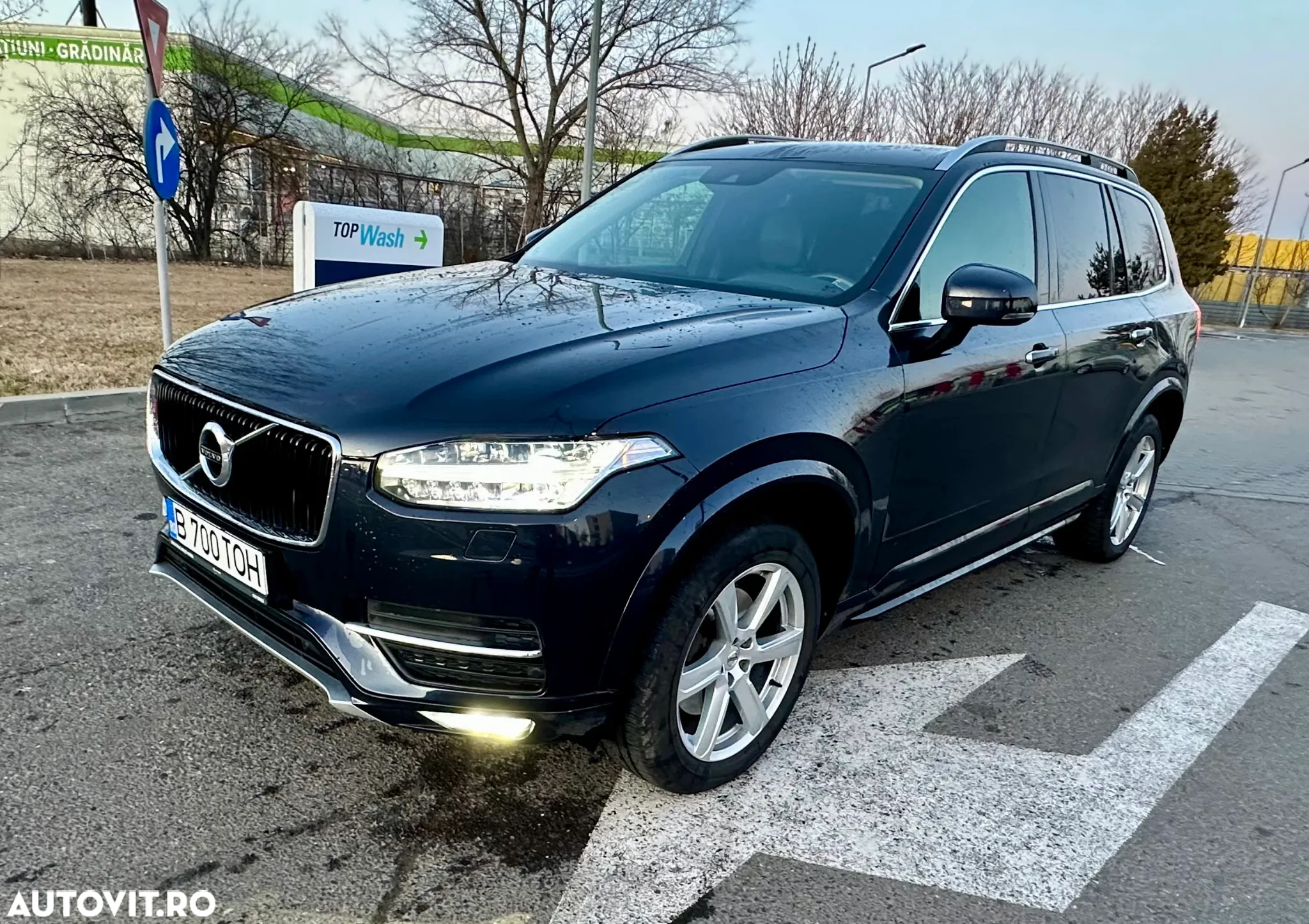 Volvo XC 90 B5 D AWD Geartronic Momentum - 24