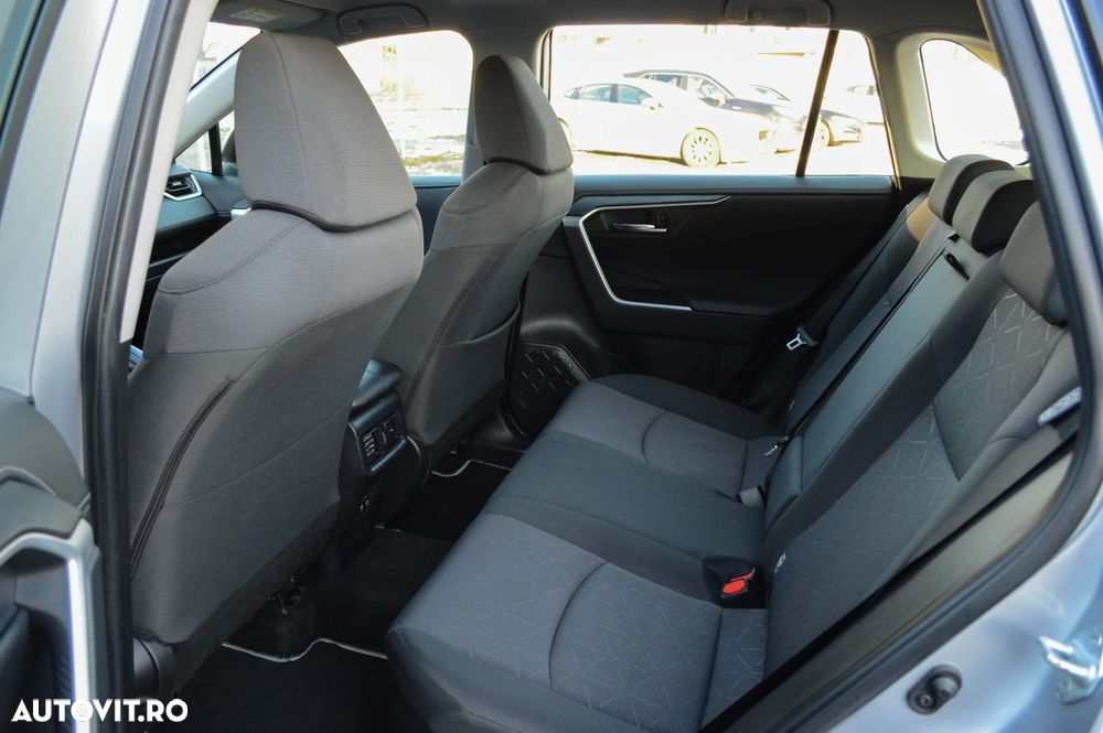 Toyota RAV4 2.5 4x2 Hybrid Business Edition - 25