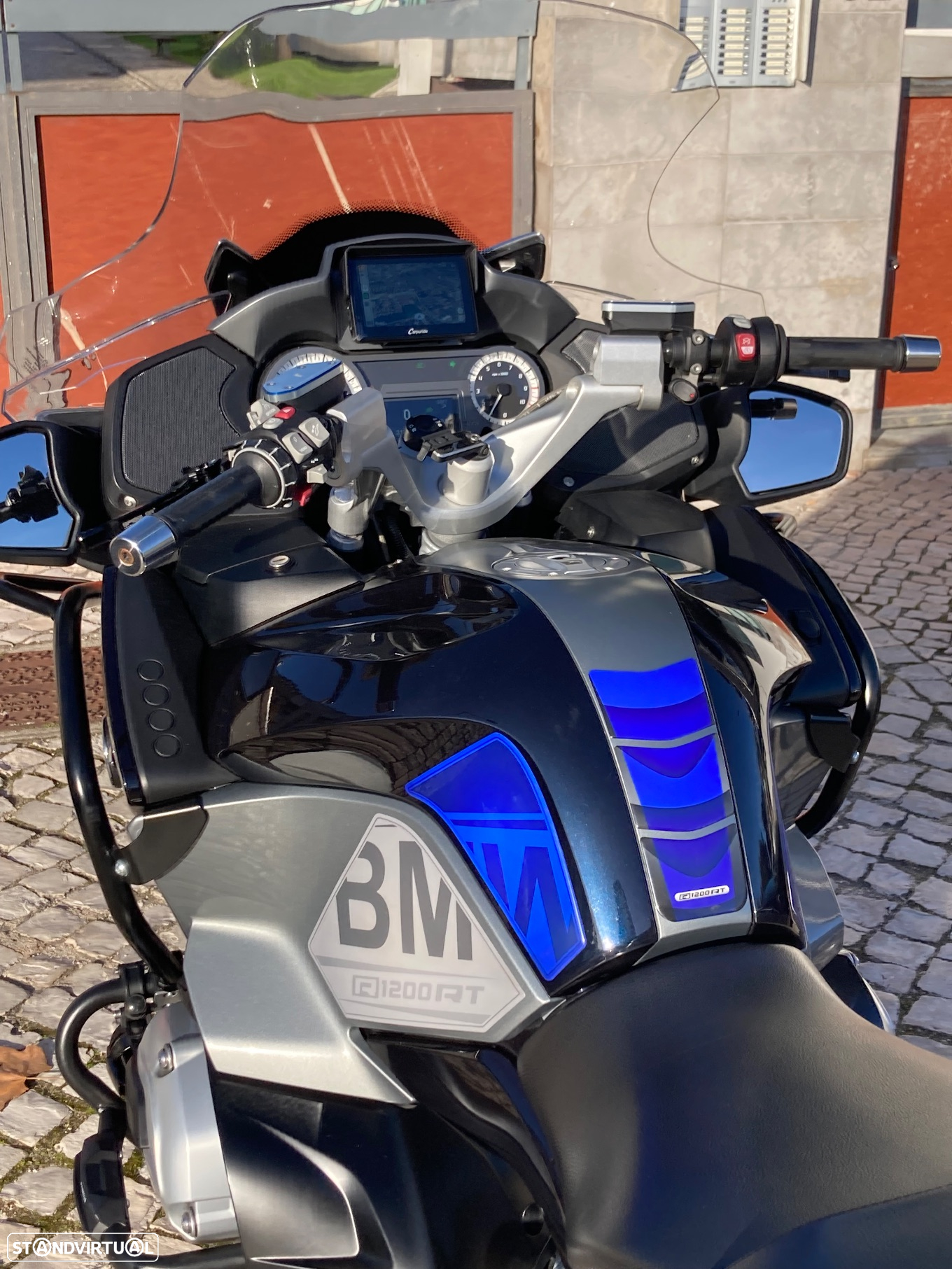 BMW R 1200 RT LC - 15