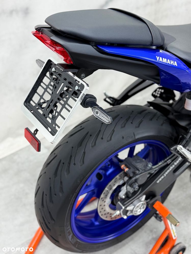 Yamaha MT - 22