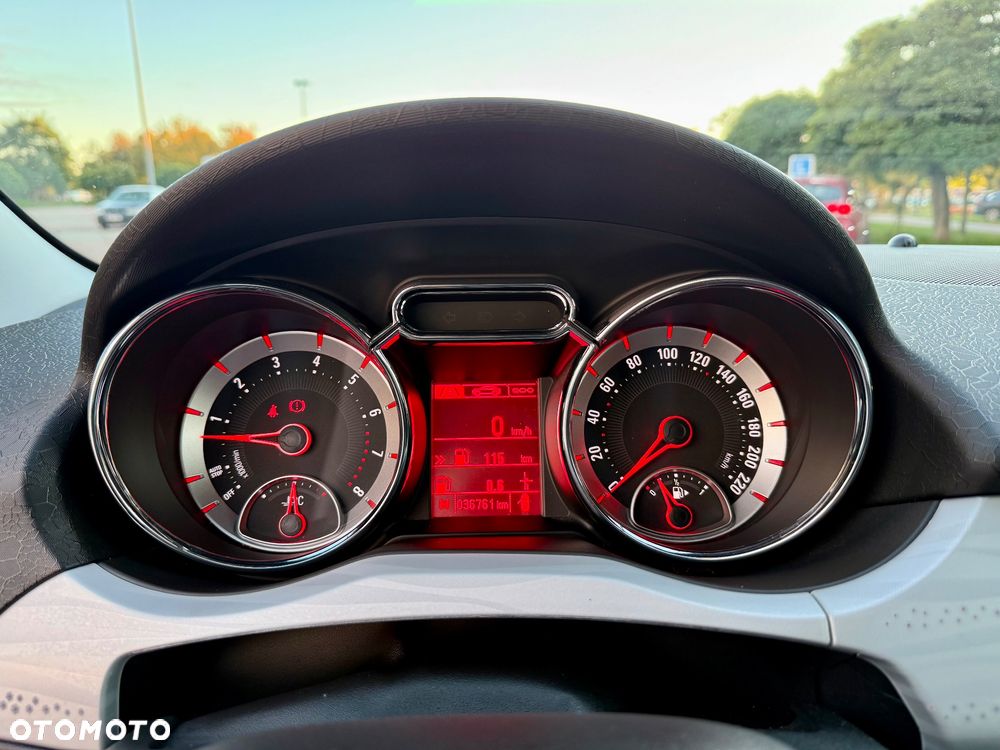 Opel Adam 1.4 Easytronic Glam - 29