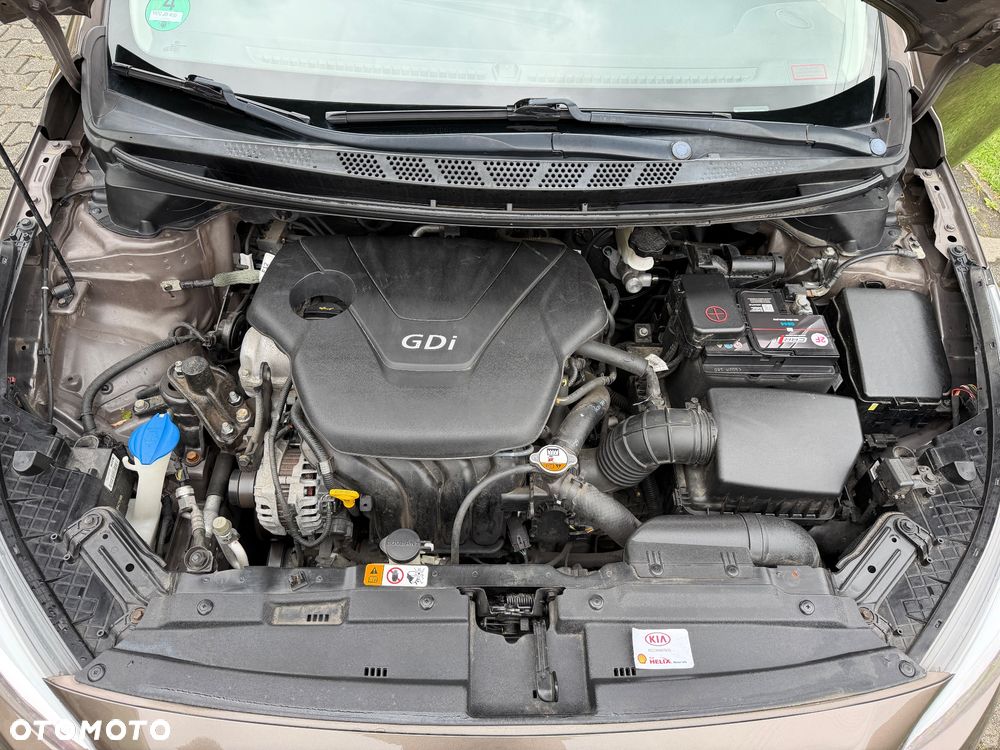 Kia Ceed 1.6 GDI XL - 9
