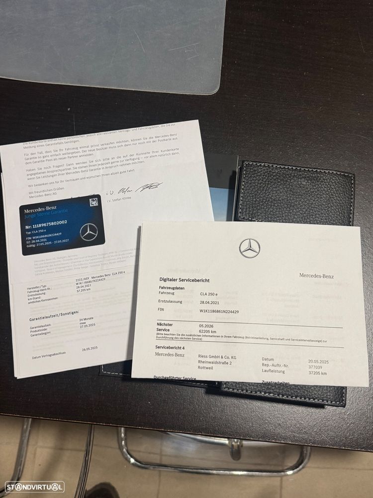 Mercedes-Benz CLA 250 e 8G-DCT AMG Line - 33