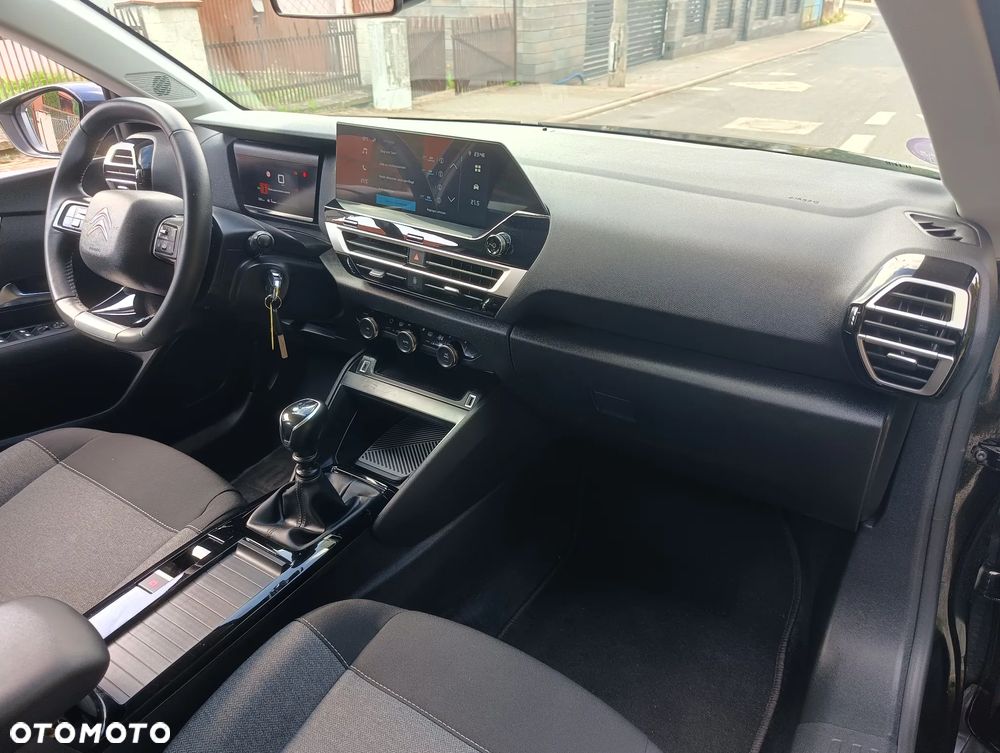 Citroën C4 PureTech 130 Stop&Start SHINE - 13