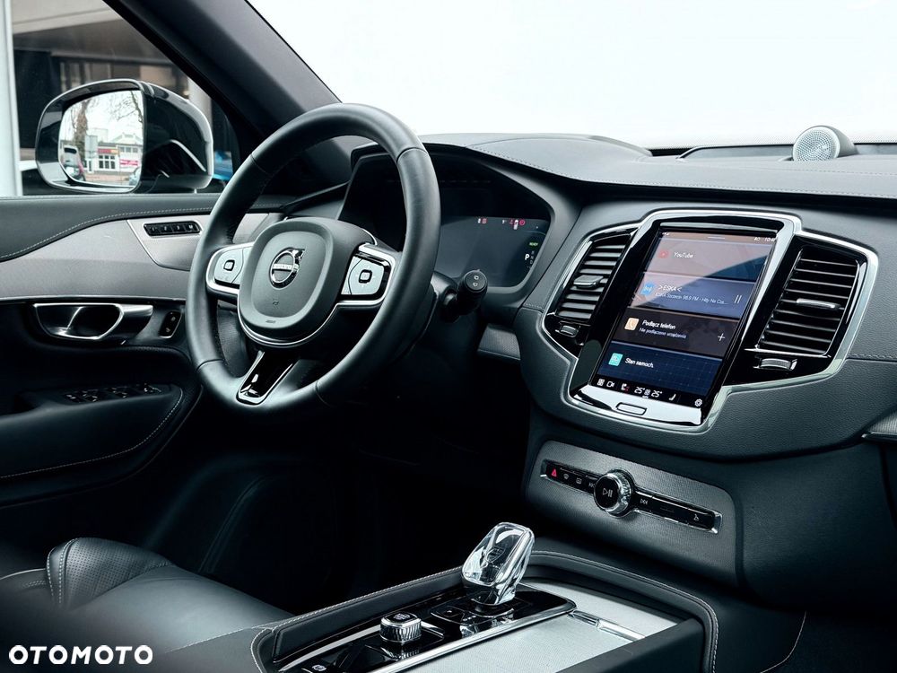 Volvo XC 90 - 21