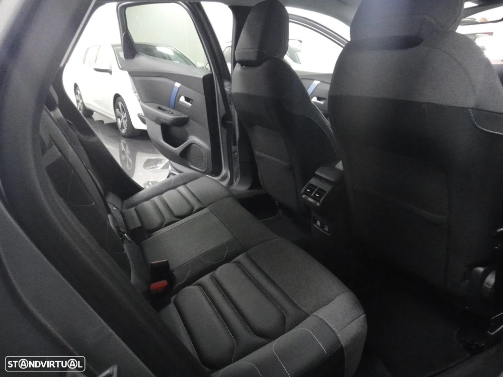 Citroën e-C4 50 kWh Autonomia Conforto Business Edition - 18