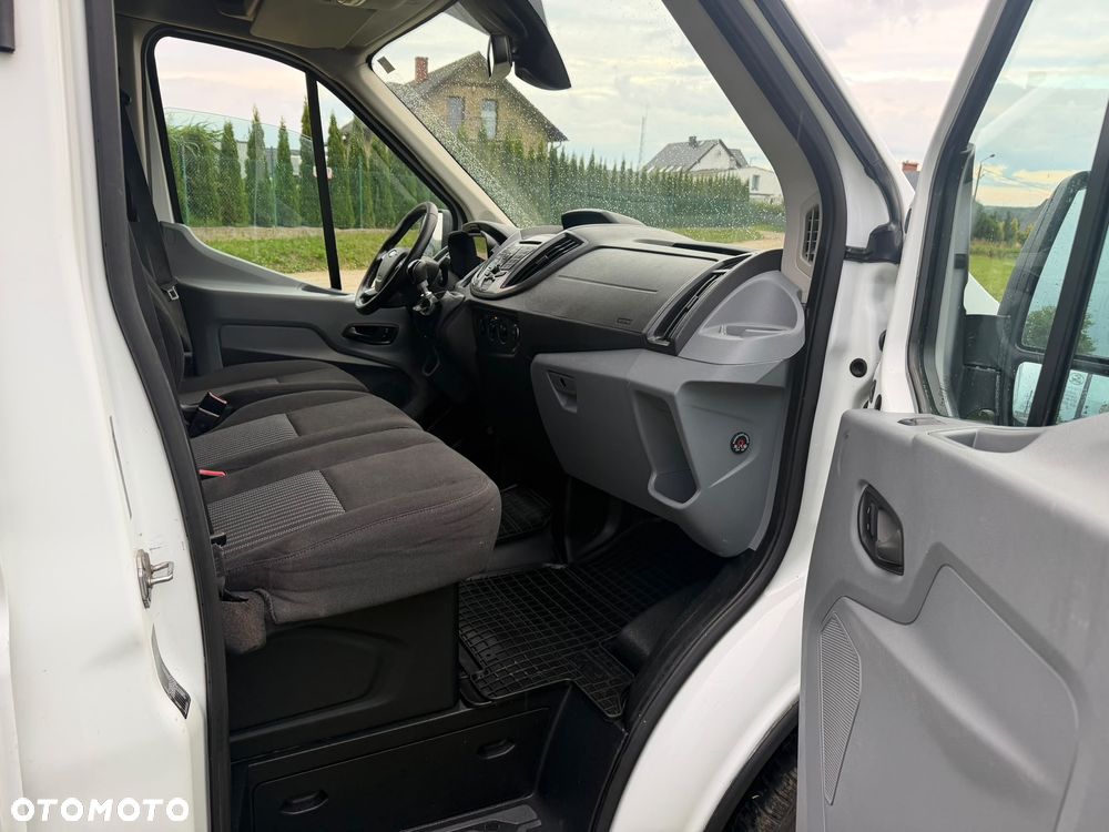 Ford Transit - 7