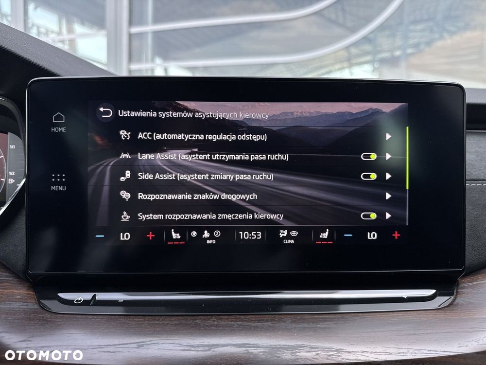 Skoda Octavia Scout 2.0 TDI 4x4 DSG - 27