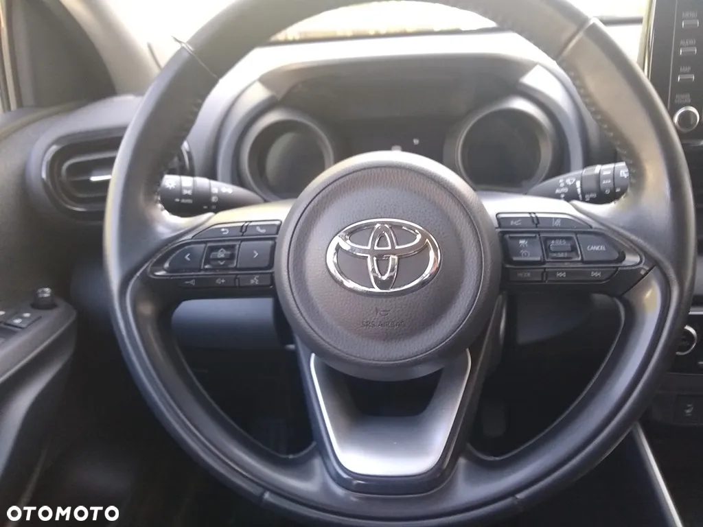 Toyota Yaris - 21
