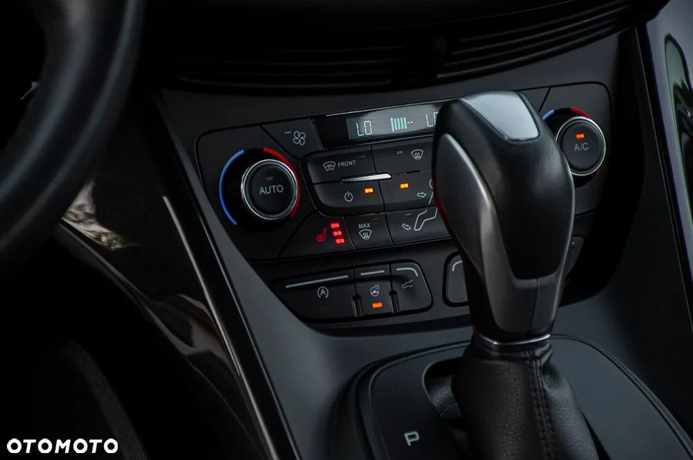 Ford Kuga 1.5 EcoBoost AWD Titanium ASS - 34