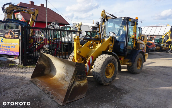 Caterpillar CAT 906 H2